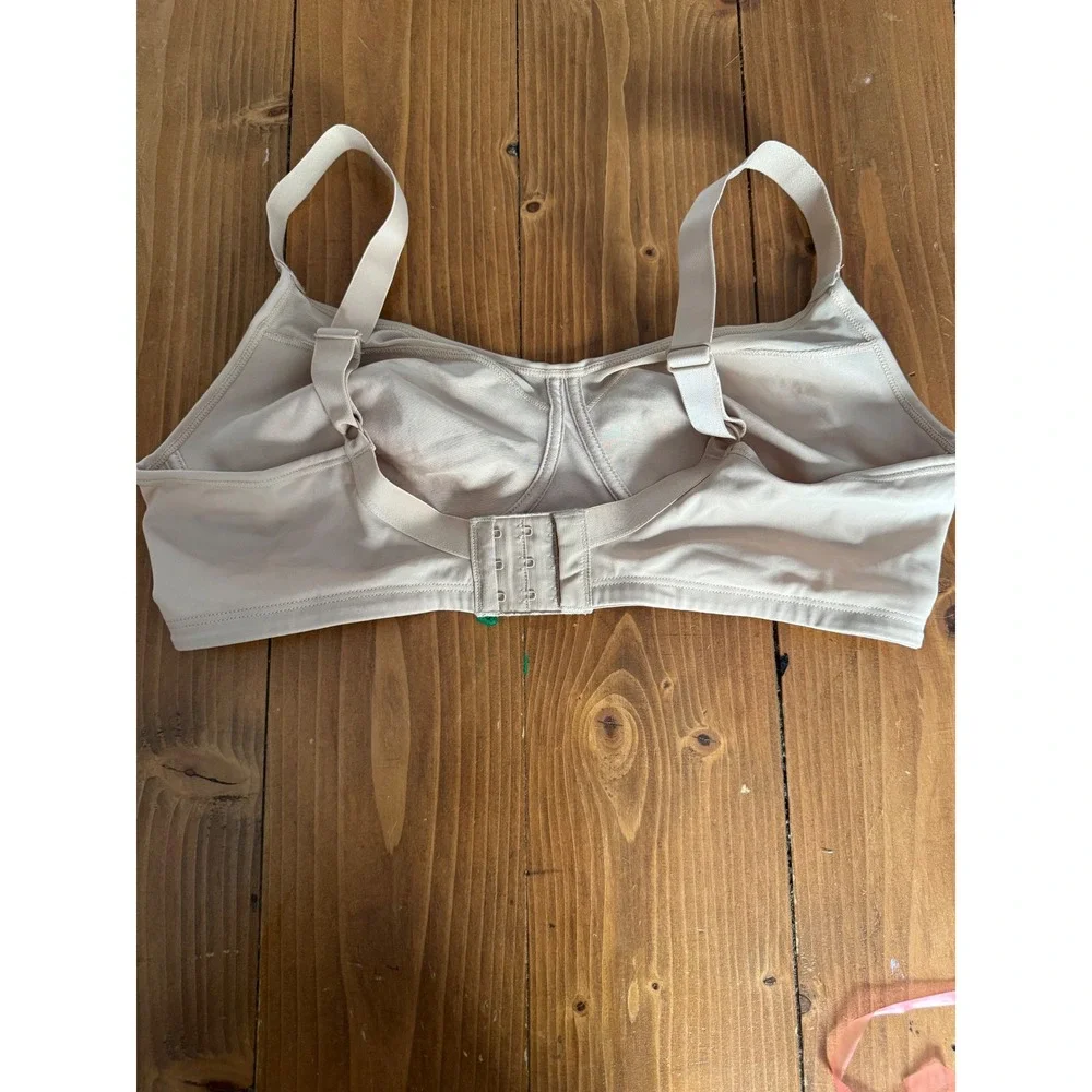Double Support Comfort Wirefree Bra Beige‎ Size 36D 4697
